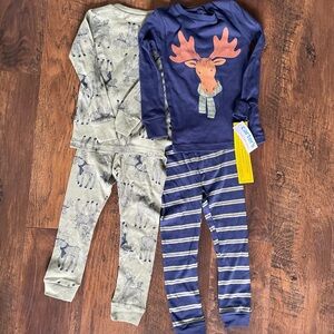 Carter's Pajama Set 3T NWT